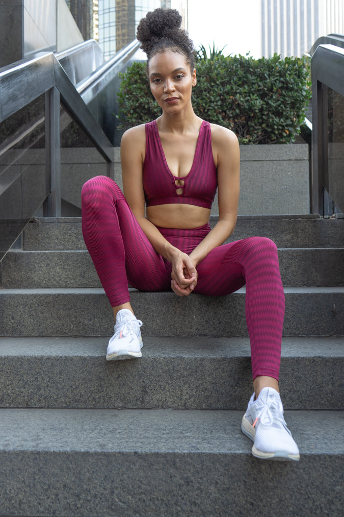 womens-sports-bra-cranberry